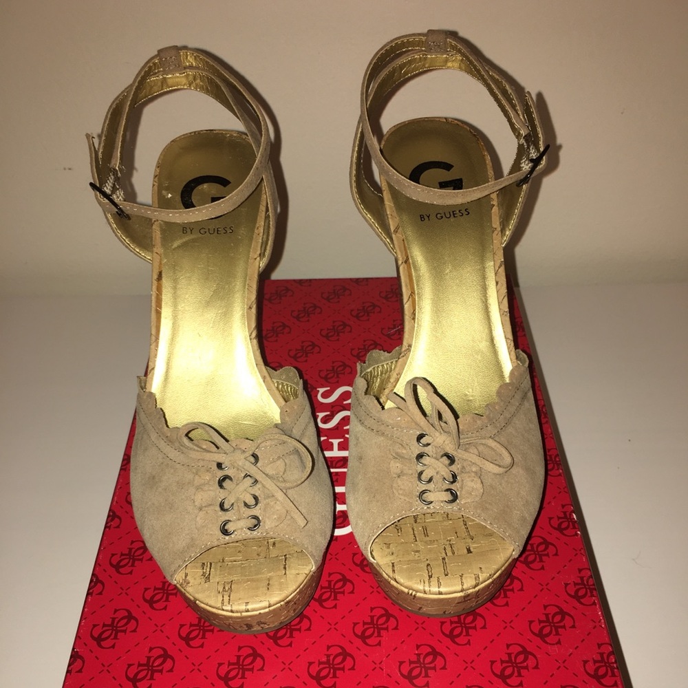 G by Guess Tan Cork Heeled Wedge 7.5 - Picture 8 of 8